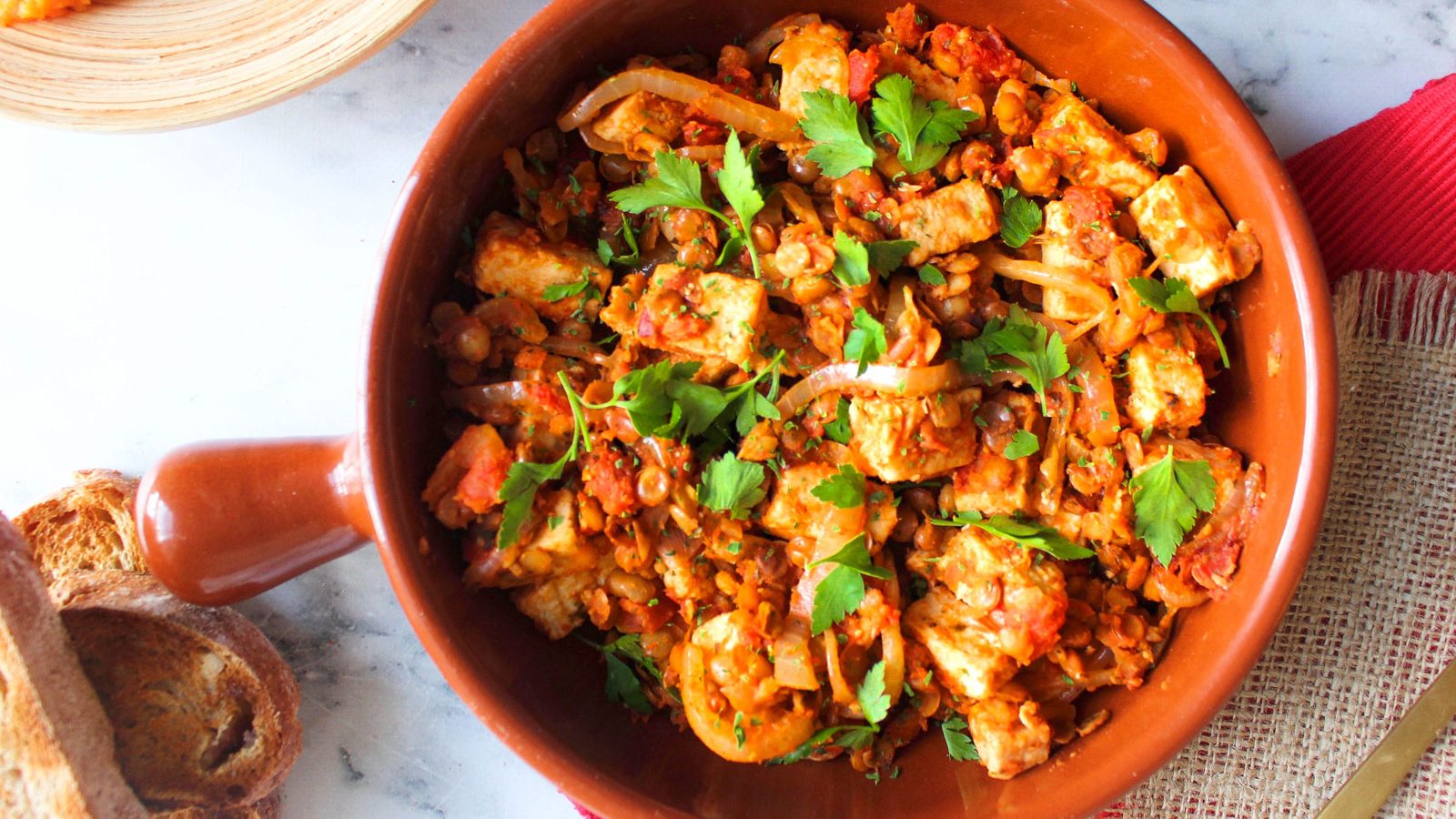 Quorn Vegan Lentil Stew With Roasted Garlic Sweet Potato Mash Ninja