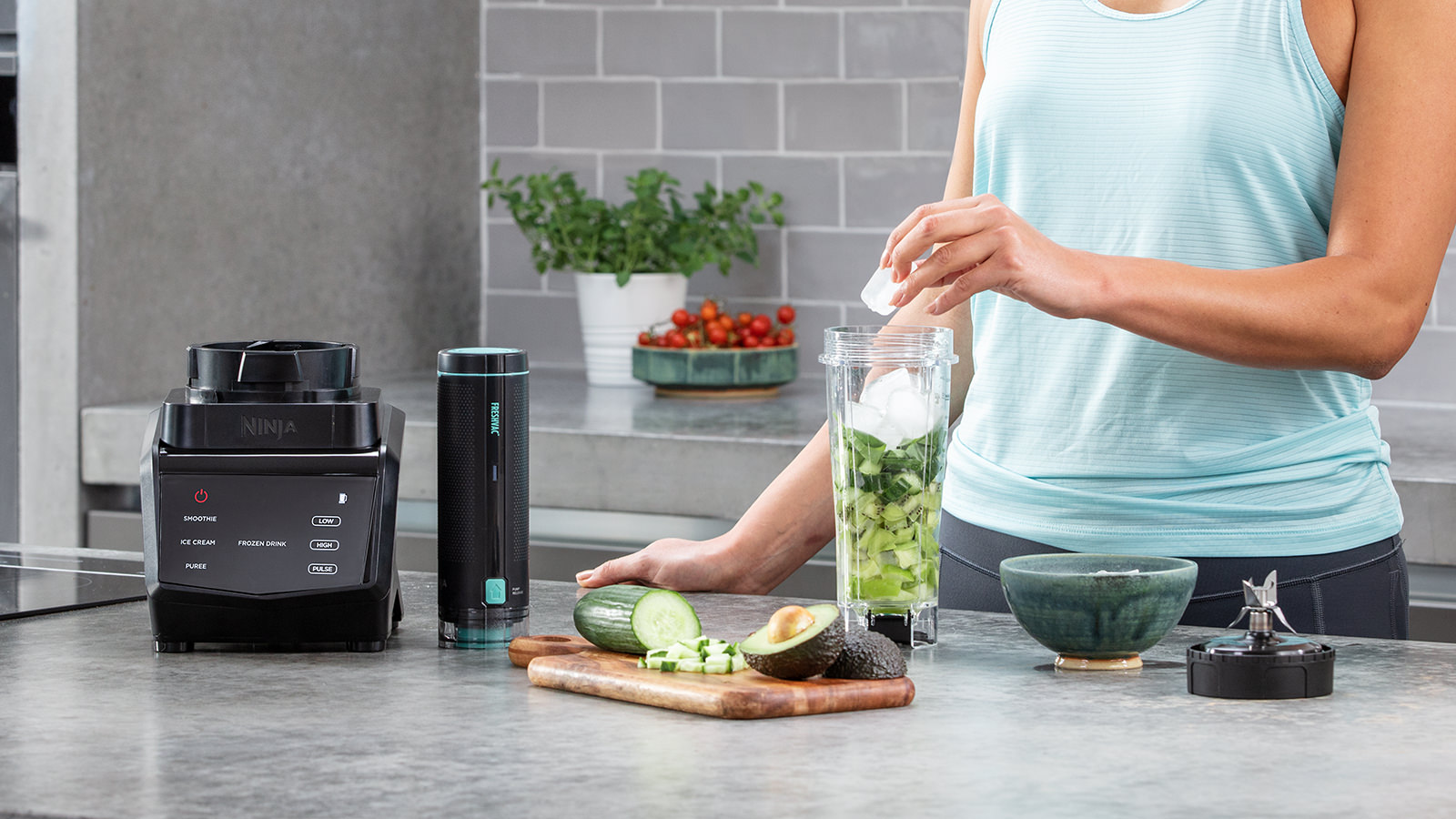 Ninja 1100W Smart Screen Food Processor with FreshVac Technology