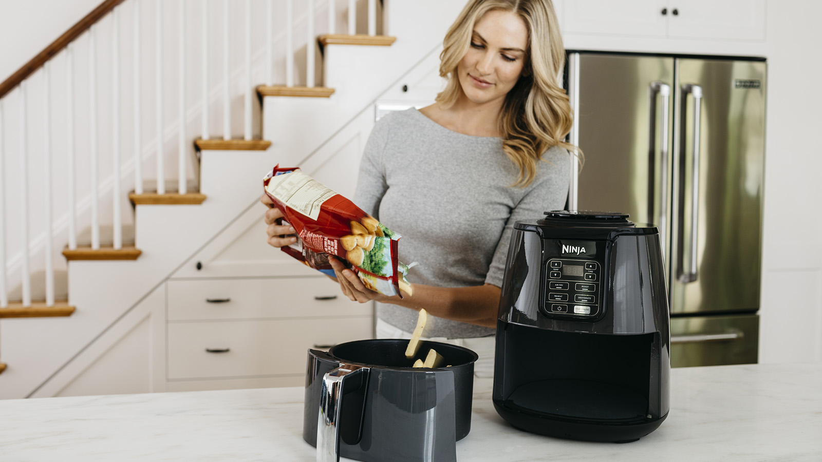 Ninja Air Fryer AF100UK Ninja Kitchen