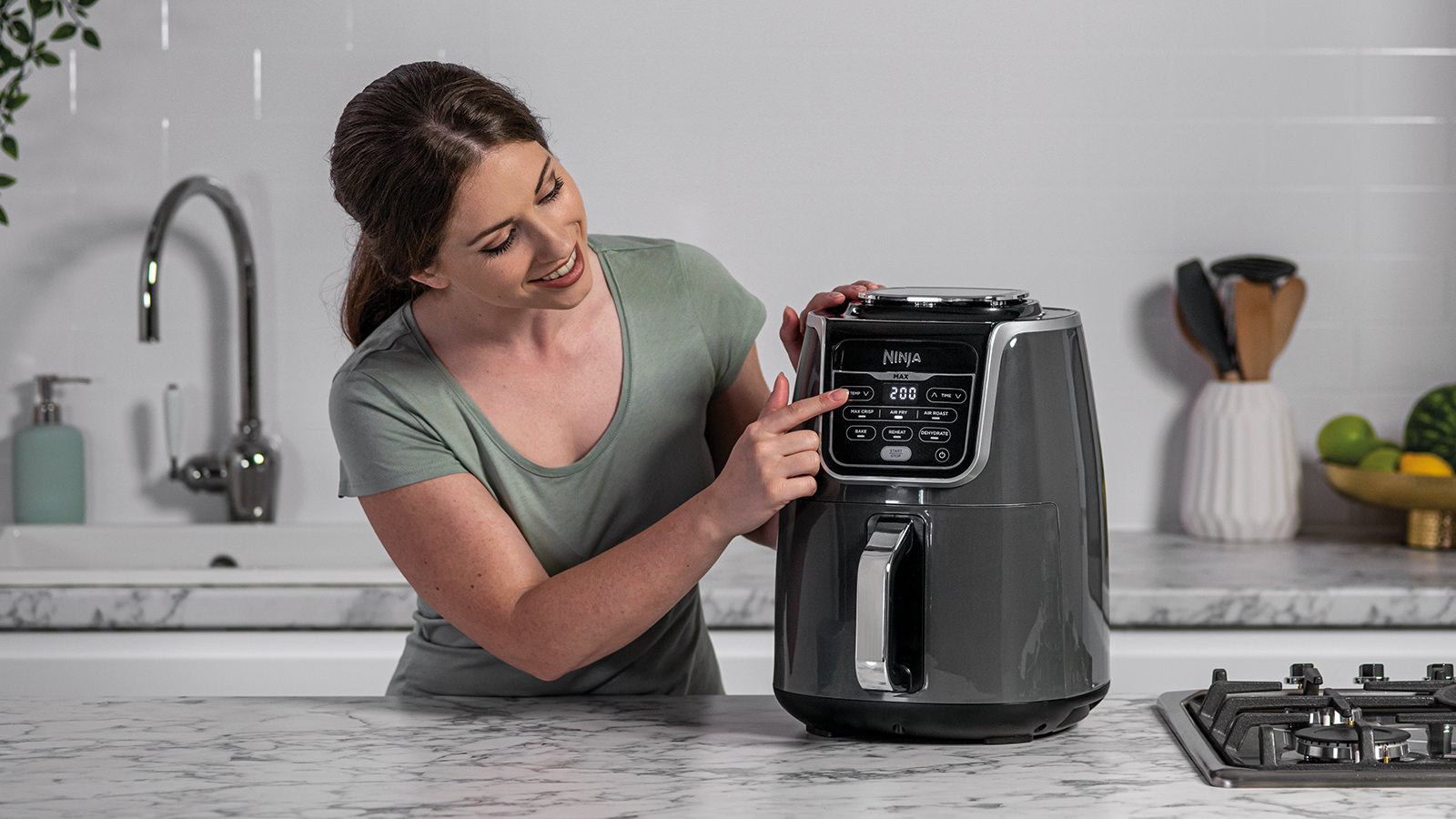 Ninja Air Fryer MAX AF160UK Ninja Kitchen